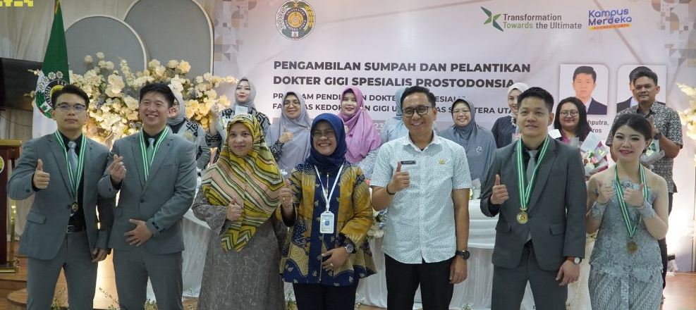 Conducting the event "Oath Taking and Inauguration of Prosthodontist Specialist Dentist" Alumni 29-32